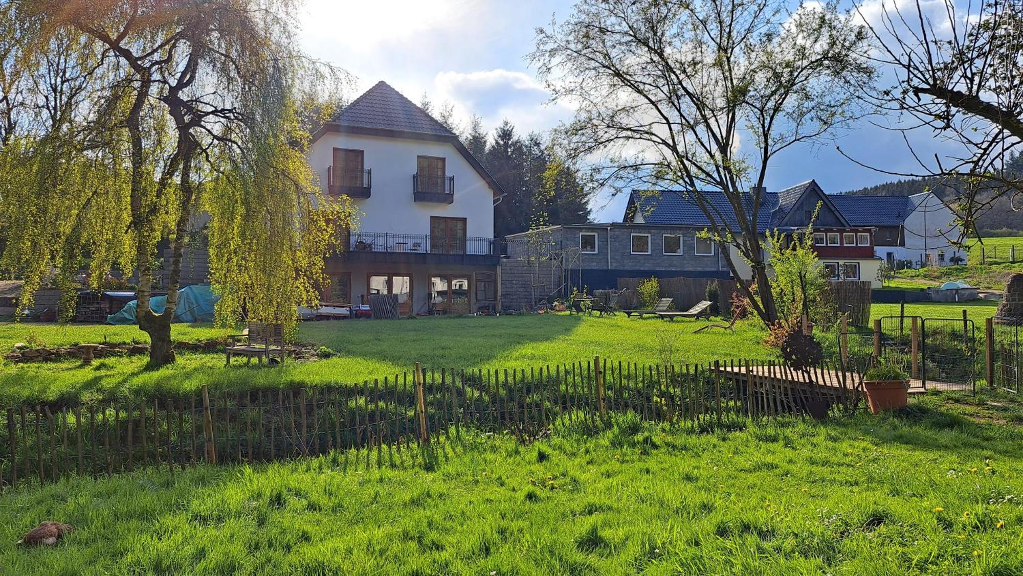 Ferienwohnungen Friedrichs Blankenheim  Exterior foto